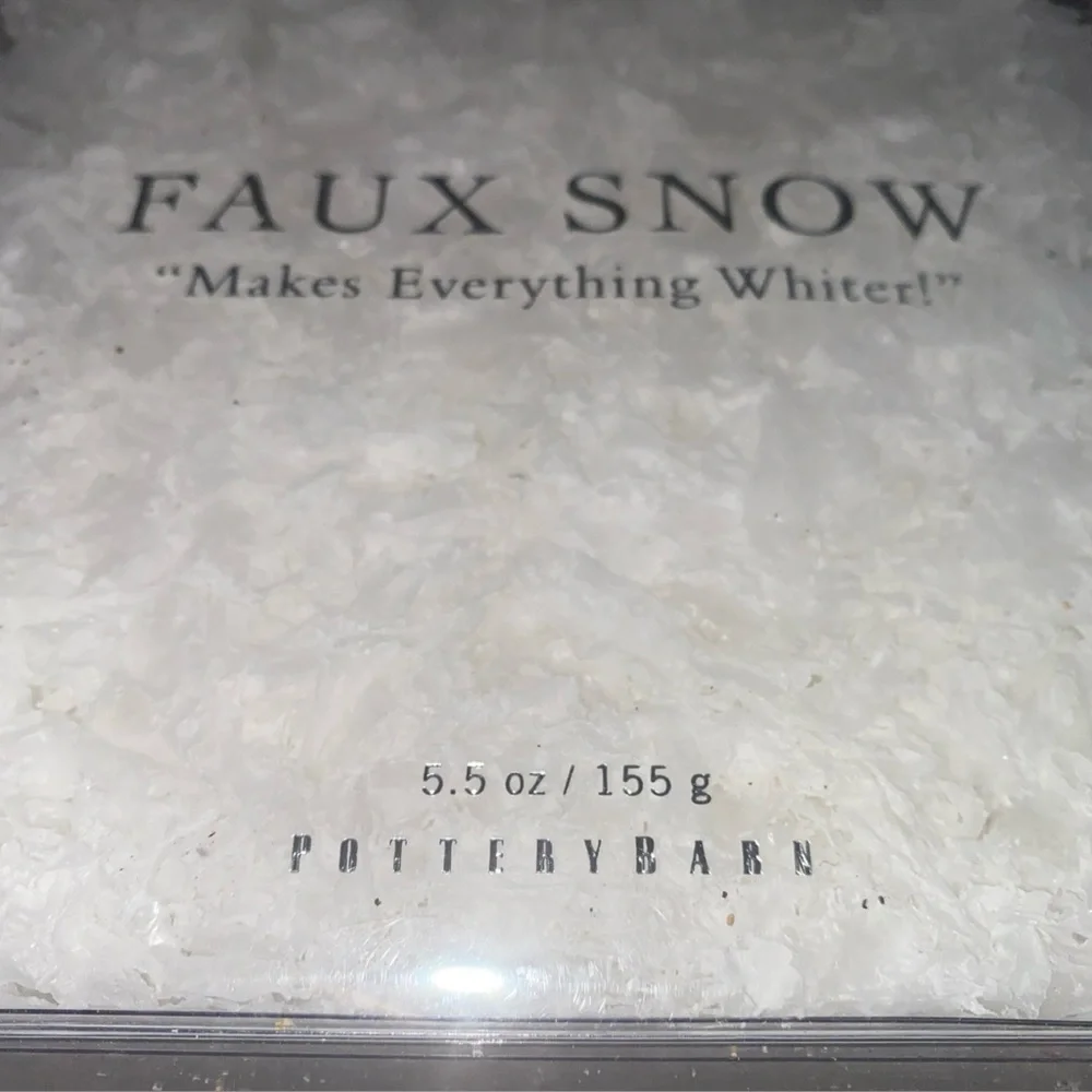 Pottery Barn White Faux Snow Christmas Holiday 5.5‎ Oz New In Box